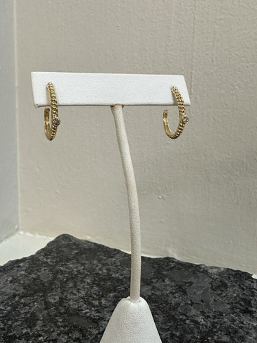 Vintage 14k yellow Gold And Diamond Earrings
