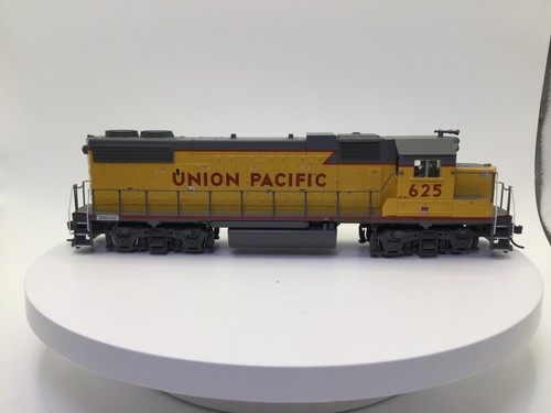 Athearn Union Pacific #625 HO Scale GP 38 Locomotive Custom Decorated - Picture 7 of 18