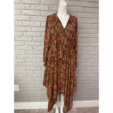 NWT Lark + Grey Women Long Sleeve Floral Kerchief Hem Dress Size 3X