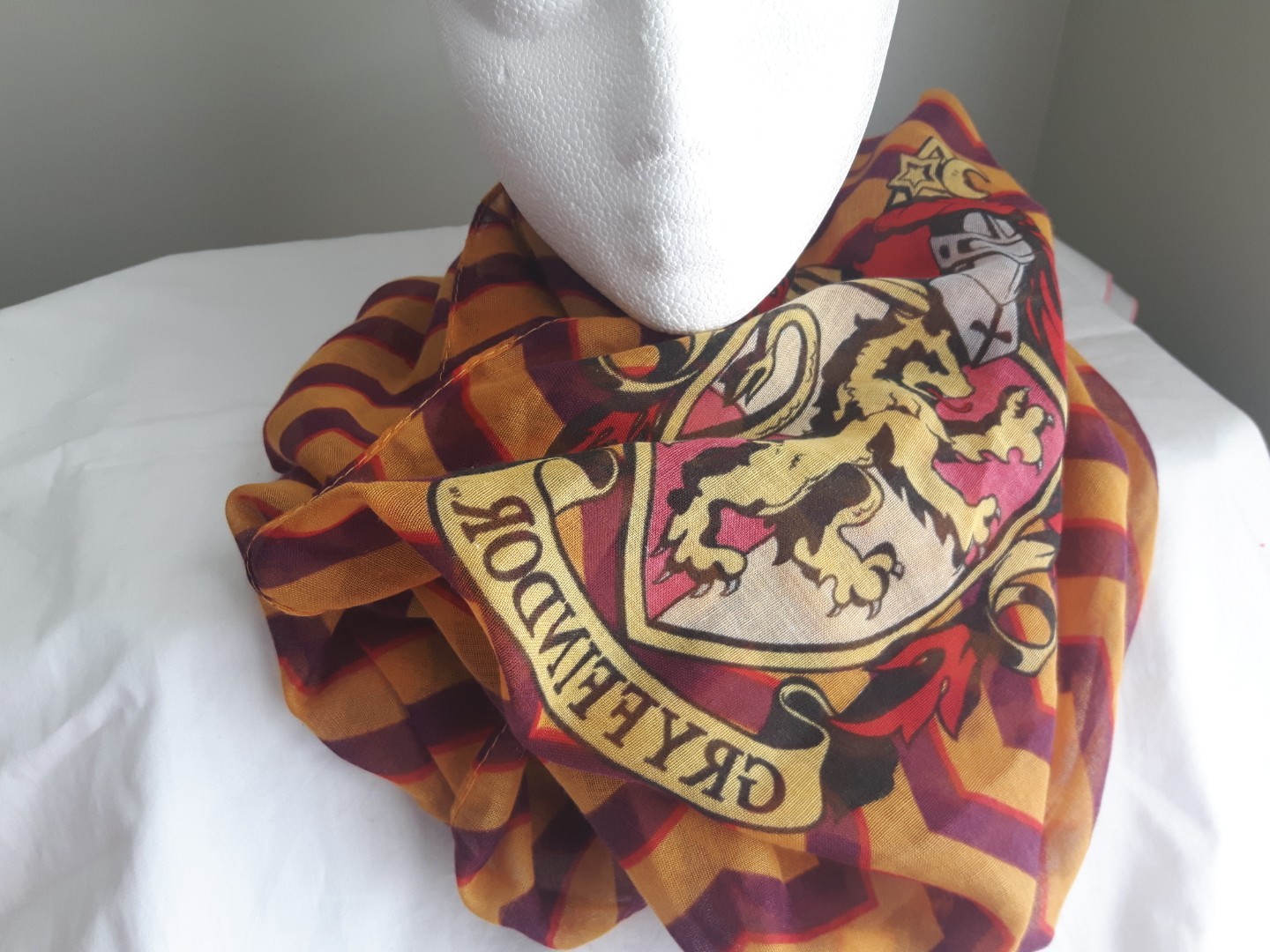 Harry Potter Gryffindor House Hogwarts Lightweight Infinity Scarf Stripes crest