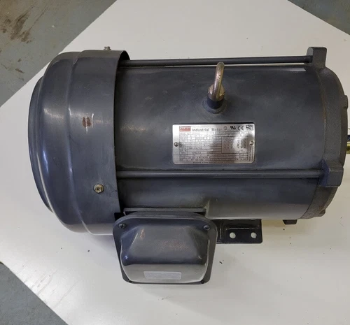 Dayton 5HP INDUSTRIAL MOTOR 2N949G 208-230/460V 60Hz 3PH 2860 RPM 213 FRAME