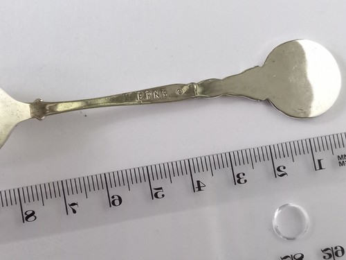 COLLECTOR SPOON STAMPED NOTTINGHAM CASTLE MUSEUM VINTAGE EPNS 11.5cm VGC - Picture 3 of 6