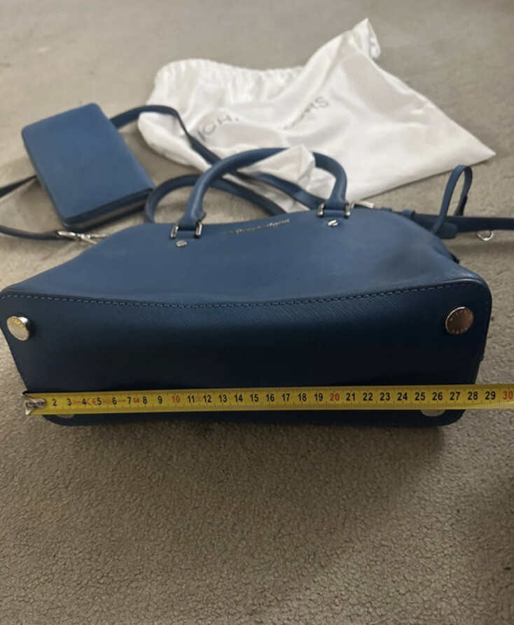 Picture 5 of 19
