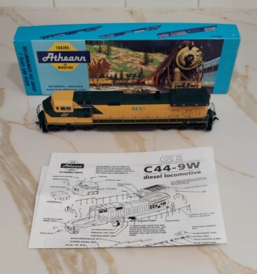 HOゲージ Athearn Genesis HO C44-9W Chicago & Northwestern - Spring