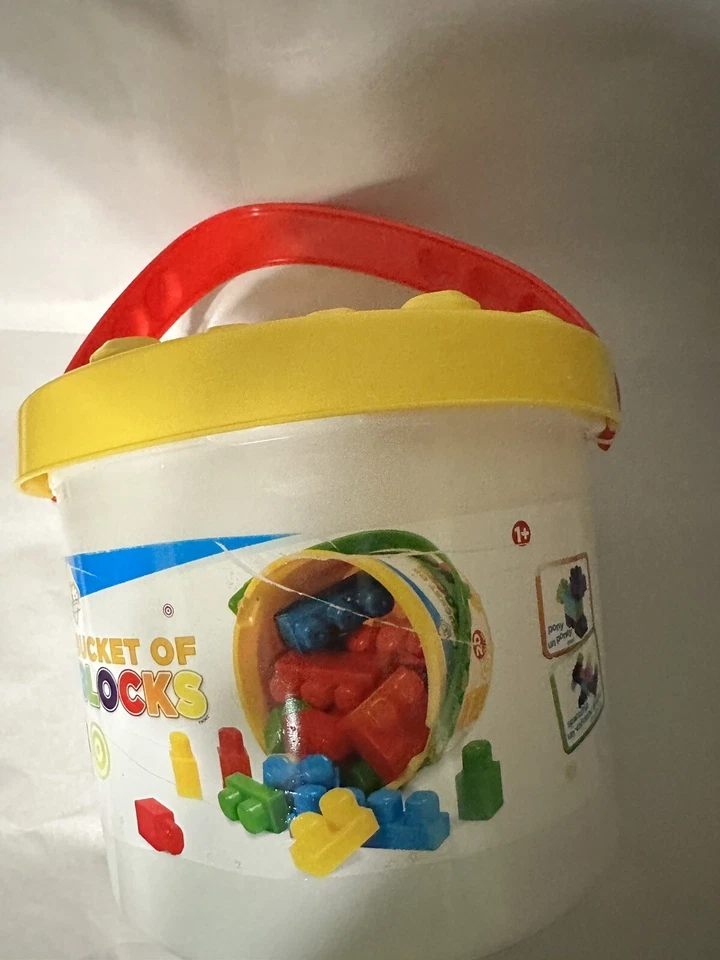 Kids@Work A Bucket of Blocks 25pc Building Blocks Yellow Top with Storage Bucket - Image 3 of 4