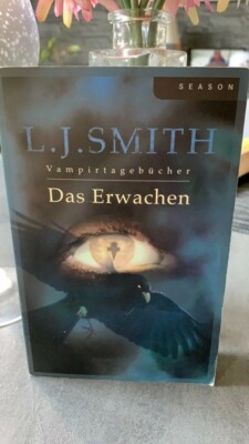 Fantasy Buch L.J.Smith Tagebuch eines Vampires Band 1  Das Erwachen 