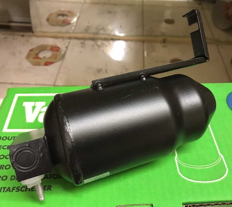Bouteille déshydratante de climatisation Valeo 508874, qualité aluminium pour Peugeot 106