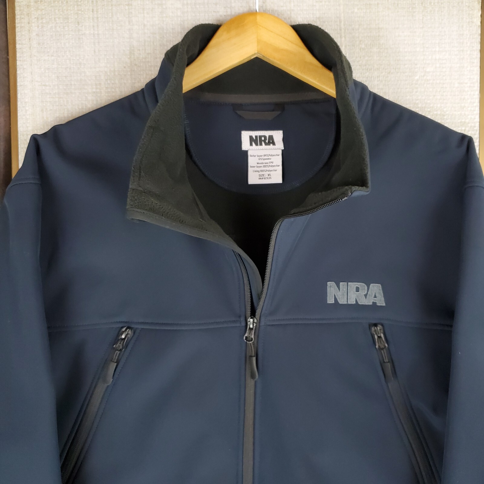 NRA Mens Size XL Softshell Jacket Fleece Lined Full Zip Blue Black Waterproof image 3
