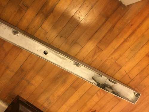 Jaguar XJ6 XJ12 1979.5-87 SIII Rear Bumper Beam or Armature from Florida car - Picture 6 of 12