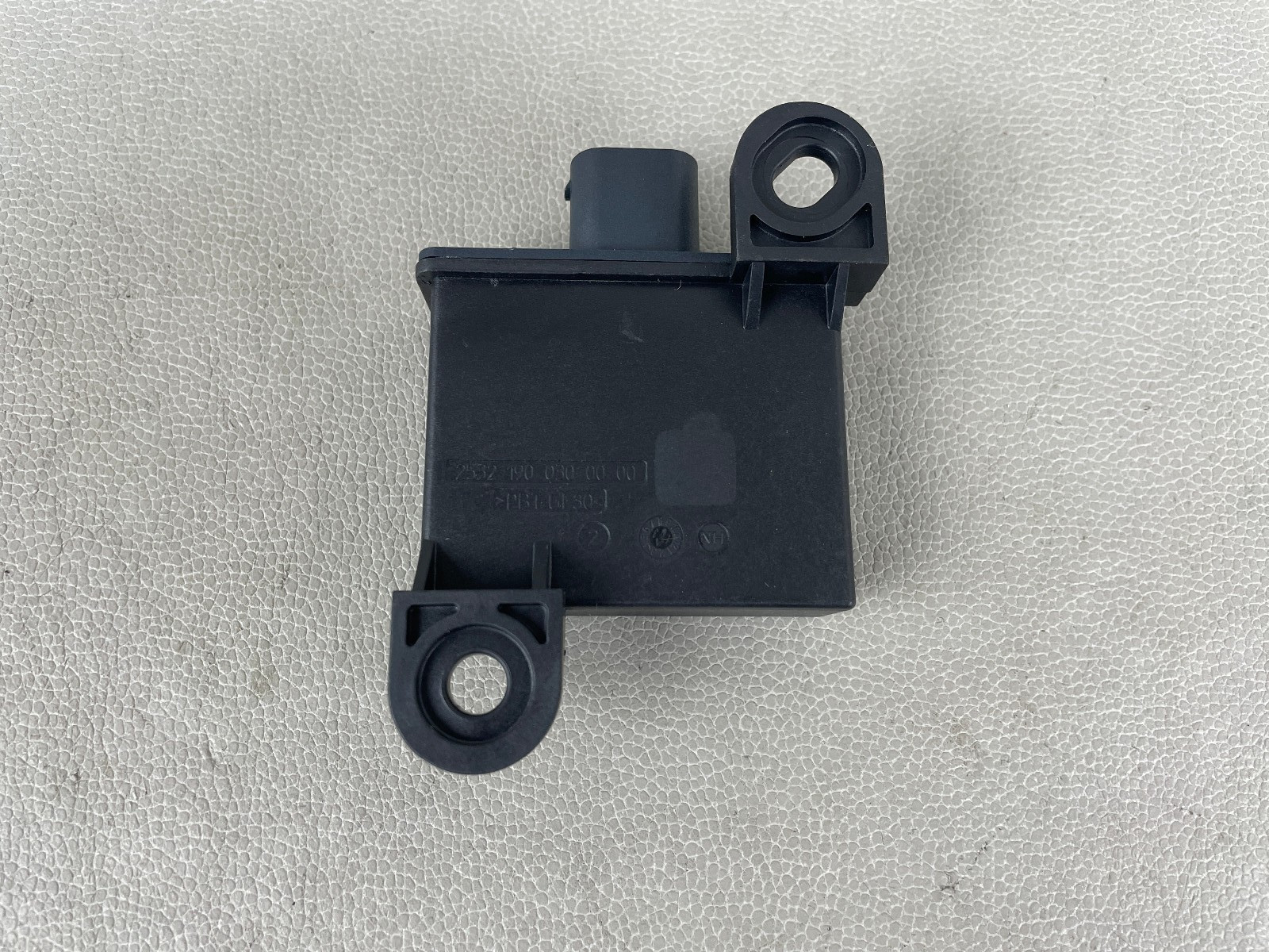 New! Maserati / Ferrari Tire Pressure Monitor Sensor Module OEM