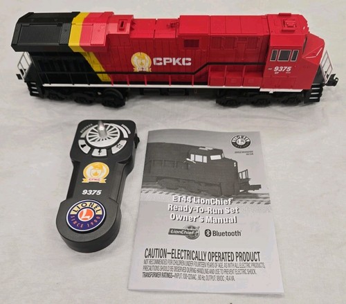 LOCOMOTORA DIÉSEL LIONEL LIONCHIEF 5.0 CPKC ET44 #9375 probada | Condition: Used