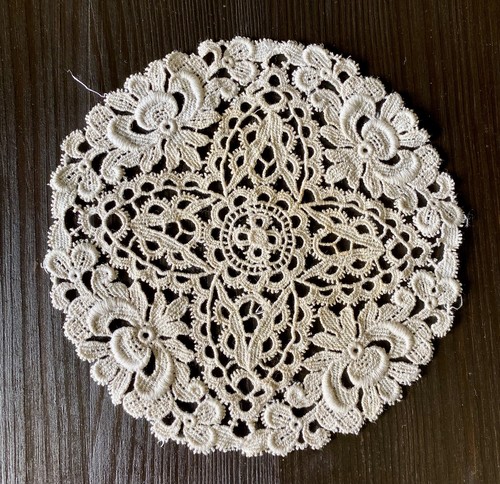 Häkeldeckchen Deckchen Ø ca. 14,5 cm Handarbeit, Beige, Creme