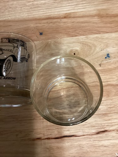 4er Set traditionelle altmodische Gläser mit Oldtimern drauf - Bild 7 von 7