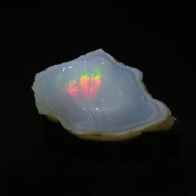 Max Flame Virgin Valley Nevada Opal Stone Cutter