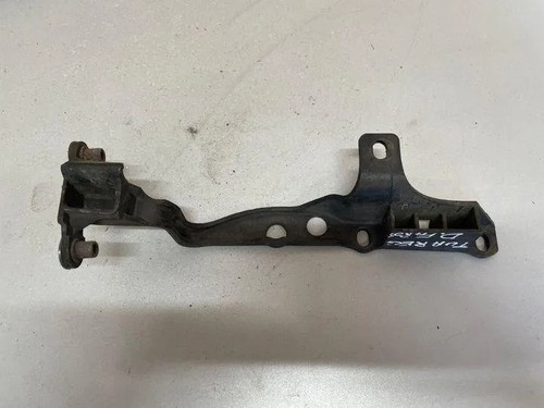 VW TOUAREG 7LA, 7L6, 7L7 Rechte Scheinwerferhalter 7L0805734 5.00 22188355