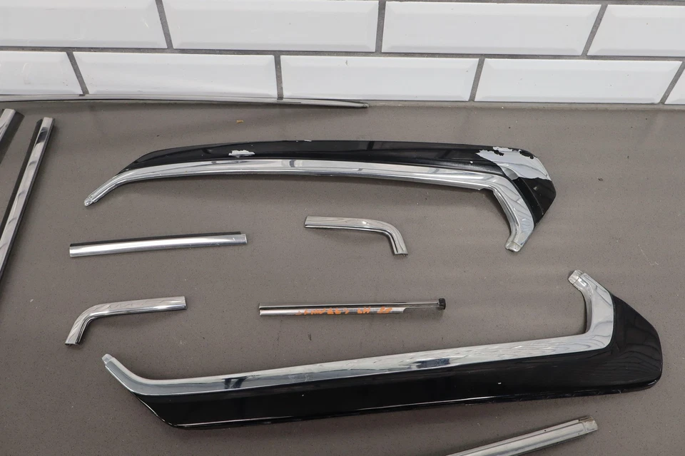 Honda Prelude 1985 exterior ventana trasera y cuarto de ventana kit de moldura *11 piezas* Foto 2 de 4