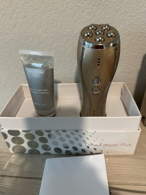 NUMIERE PLUS Microcurrent And LED Tightening Sculpting & Wrinkle Reducing Device