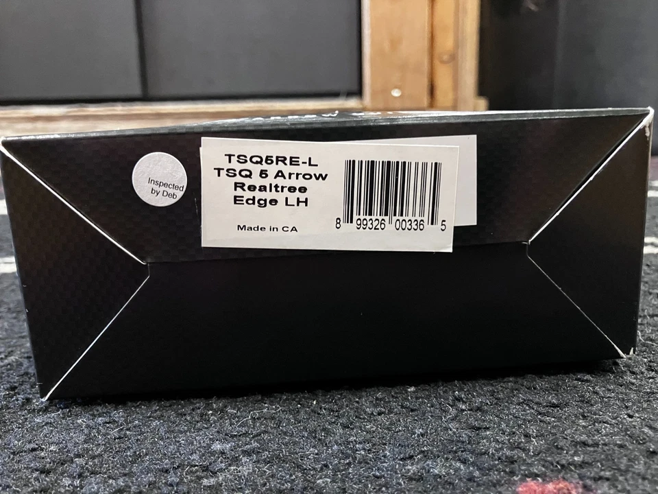 Tight Spot 5-Arrow Realtree Edge Left Hand Quiver - Image 3 of 3