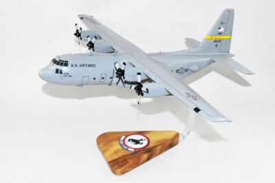 Lockheed Martin  C-130H Hercules, 187th Airlift Squadron, 21'' Mahogany Scale