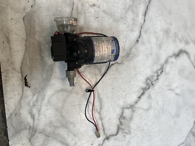 95 OMC Cobra Antrieb ShurFlo Shurflo 2,8 GPM