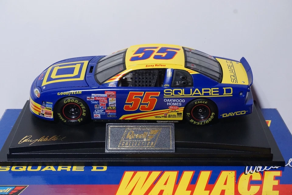 Revell NASCAR #55 1999 Kenny Wallace Square D Monte Carlo diecast 1:24 Nascar Foto 2 de 4