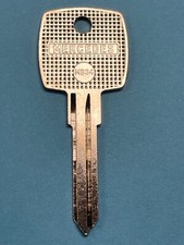 Vintage Mercedes Benz Key Blank Esp Mb34 Ilco Mb15 Taylor M79t Nos