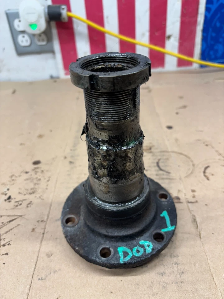 Dodge D100 D150 1981 86 1987 4x4 eje delantero Dana 44 eje rueda eje cubo Foto 4 de 4