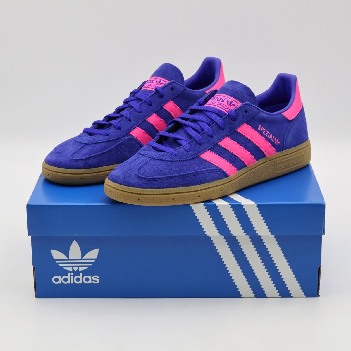 【ADIDAS】Originals HANDBALL SPEZIAL SHOES IH5373 adidas Originals Handball Spezial Lucid Blue Pink Gum