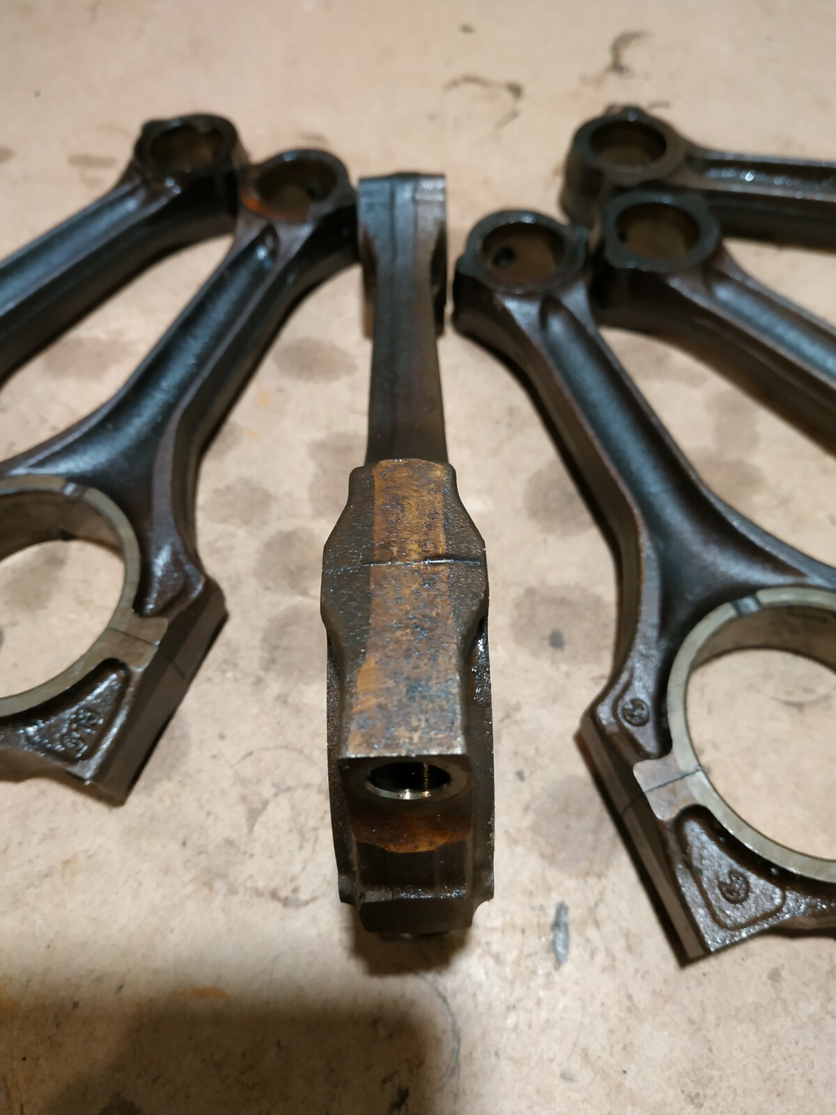 1 x BMW E46 330i E39 530i M54 3.0 M54B30 CONNECTING RODS ROD CONROD