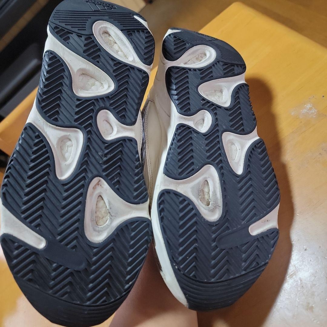 Adidas Yeezy Boost 700 V2 Static Gray Mesh Suede Sneakers Used thumbnail 5