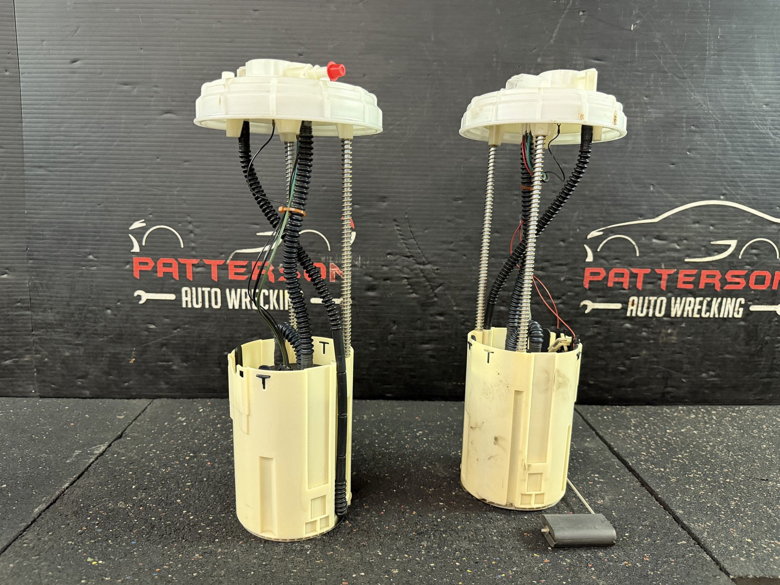 2004 MASERATI COUPE GT LEFT & RIGHT FUEL GAS TANK PUMP & SENDING UNIT