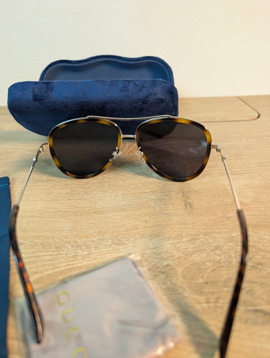 Gucci GG0062S  002 Women\'s Sunglasses Tortoiseshell Hard Case Sleeve Designer Gucci GG0062S Lettering Logo Aviator-Shaped Polarized  main image 3