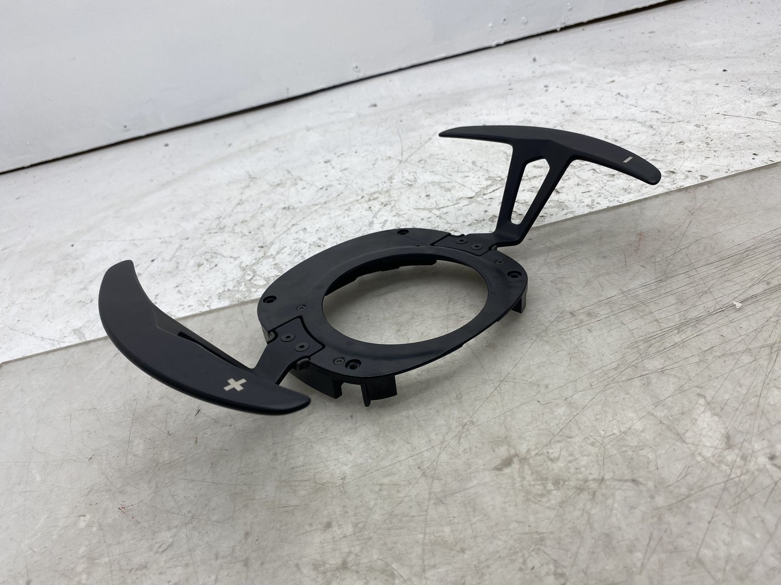 2019-2023 ASTON MARTIN VANTAGE OEM STEERING WHEEL PADDLE SHIFTERS SET BLACK