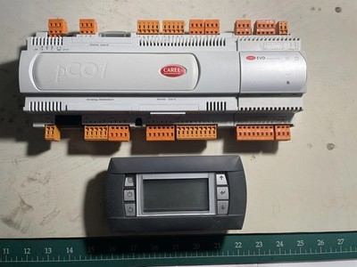Carel pC01 PCO1002CS0 Rev.1.013 Controller  + PGD1AJ0WW0  + EVD0000E11 System