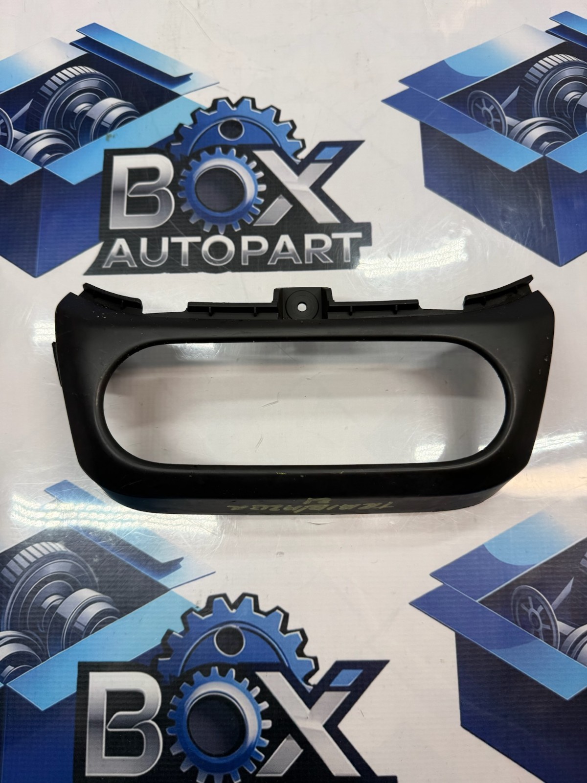 2021-2024 CHEVROLET TRAILBLAZER DASH HEATER CONTROL BEZEL TRIM 42578259 OEM