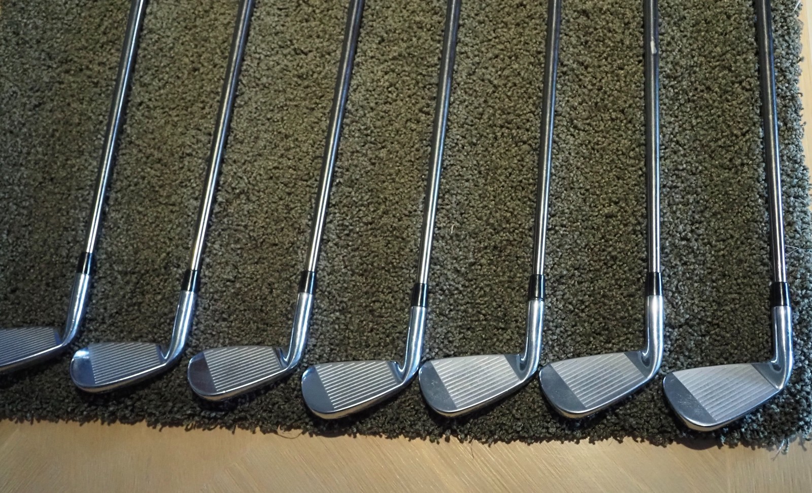 Used Forged Callaway Apex Pro Irons 4-PW Recoil F4 shafts Standard length, lie