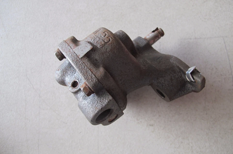 Масляный насос двигателя Mahle подходит для Navistar 7.3 (445CID) V8 цилиндрический дизельный (M-55 OJO) - Изображение 3 из 4