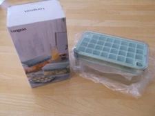 Ice Cube Trays with Lid, scoop and storage bins Herbs Juice Party Ice