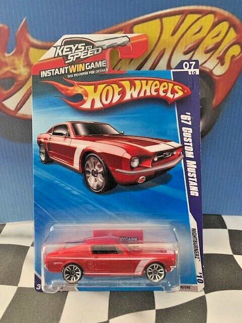 Hot Wheels 2010 HW Nightburnerz 7/10 095 1967 Ford '67 Custom Mustang Red J5