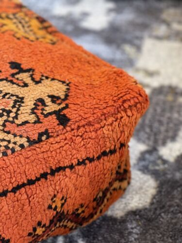Unique Berber Poufs, Moroccan Wool pouf, Moroccan Carpet pouf moroccan Wool pouf - Picture 9 of 11