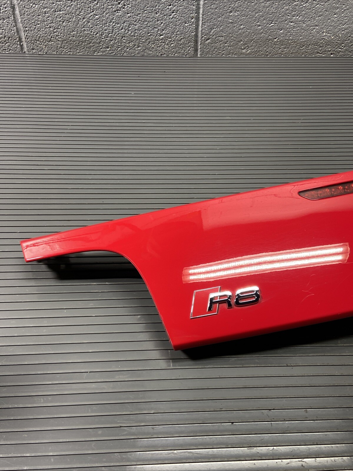 2011-2015 Audi R8 Spyder Rear Bumper Panel Trim W/ Brake Light OEM *NOTE*