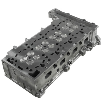 Cylinder Head With Valves For Mercedes Benz 2.0 OM654 A6540108701 A6540104104 Or