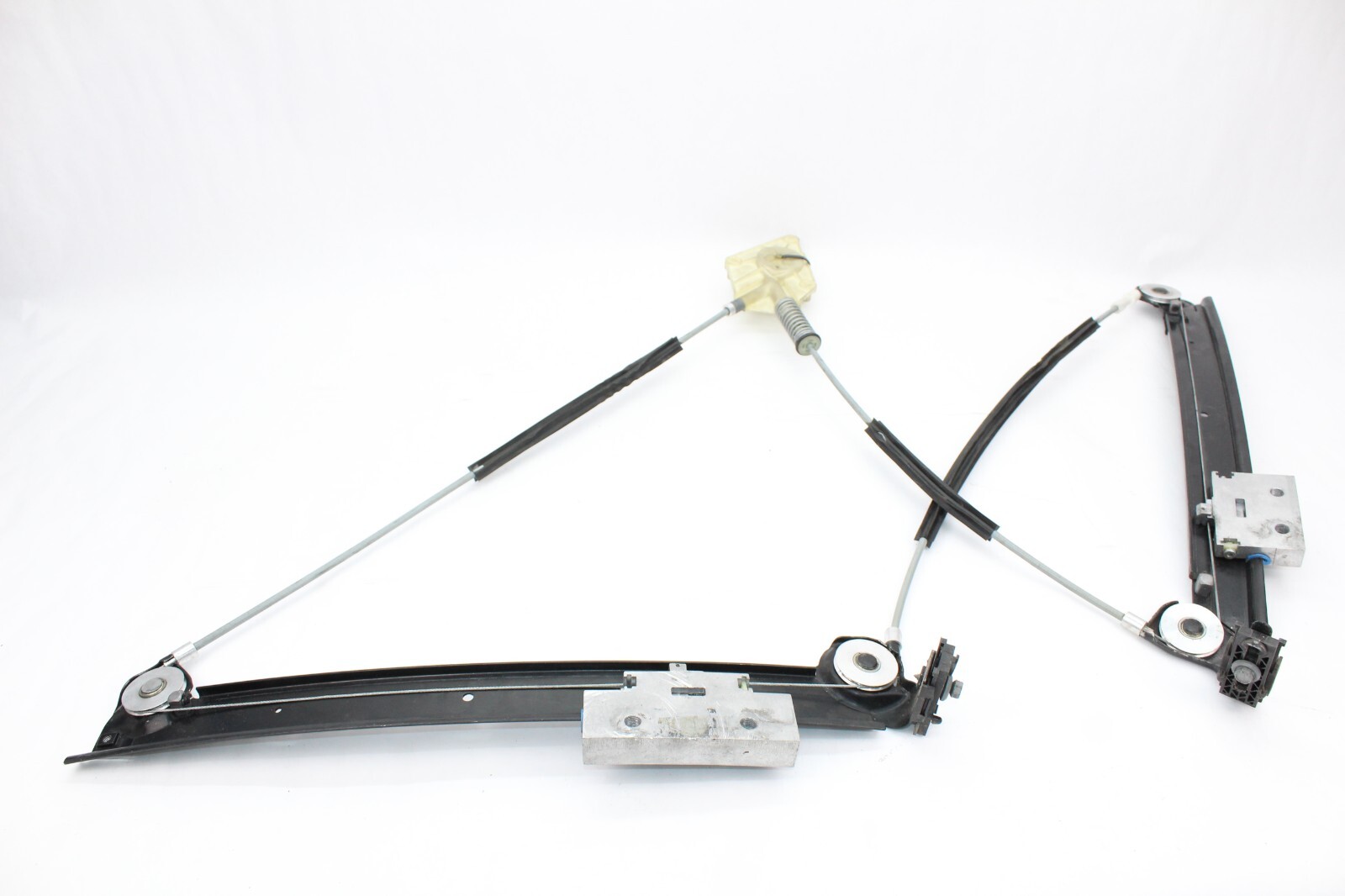 2003-2007 Bentley Continental GT Front Right Door Window Glass Regulator