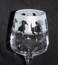 New 'DACHSHUND' Hand Etched Large Wine Glass with Gift Box - Unique Gift!