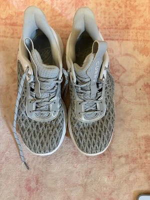Under Armour Curry Men s Low Top Lace Up Athletic Sneakers Gray/White Geometric