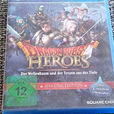 Square Enix Dragon Quest Heroes Der Weltenbaum Tyrann (PS4) 2015 PAL USK12