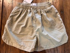 NWT Zara Kids Dolphin Shorts With Pockets, 13-14 Green Not Adjustable