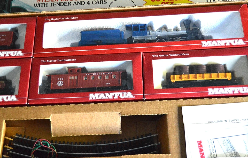 Mantua Klondike Express #903309 33 Piece Set - 90"x45" Oval Track Nice - Image 4 of 4