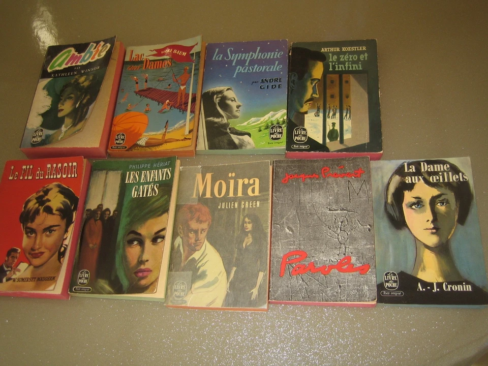 Lot de 9 livres de la collection Livre de poche très anciens. - Photo 1/1