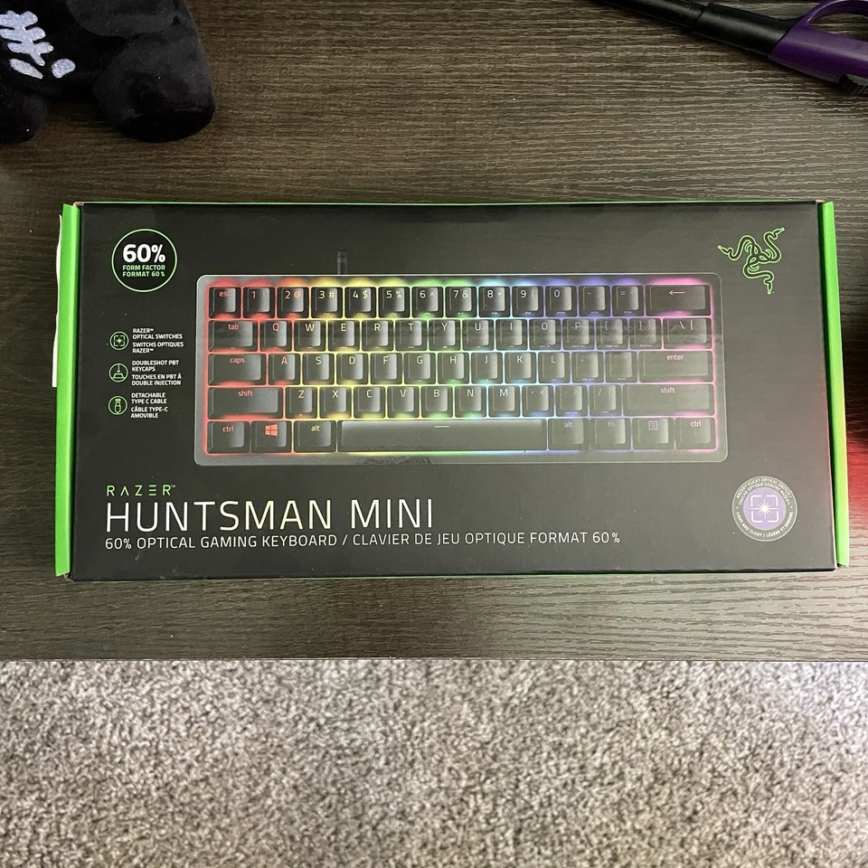 Razer Huntsman Mini 60% Gaming Keyboard Optical Clicky Switches RGB USB - Black - Image 2 of 2